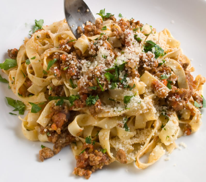 LunaCafe's Bellissimo Bolognese Sauce