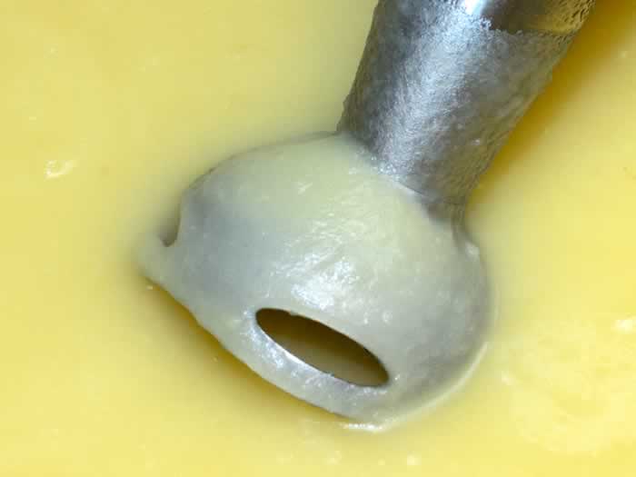 The Perfect Vichyssoise (Cold Potato Leek Soup) | LunaCafe
