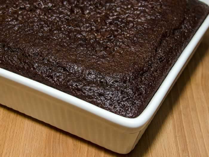 Mad Dash Chocolate Cake (Fast & Easy) | LunaCafe