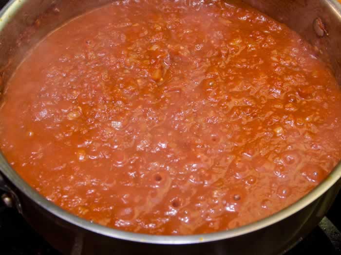 Spicy Tunisian Tomato Sauce with Olives & Preserved Lemon
