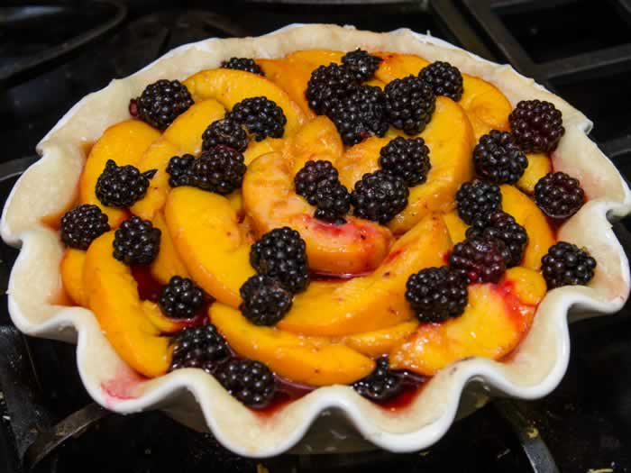 Peach & Blackberry Pie with Coconut Streusel | LunaCafe