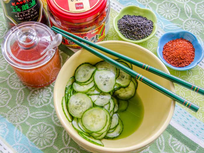 Spicy Asian Cucumber Salad | LunaCafe