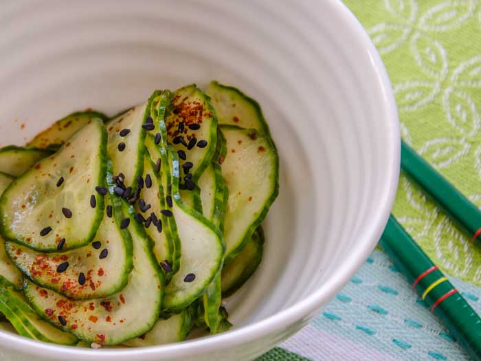 Spicy Asian Cucumber Salad | LunaCafe