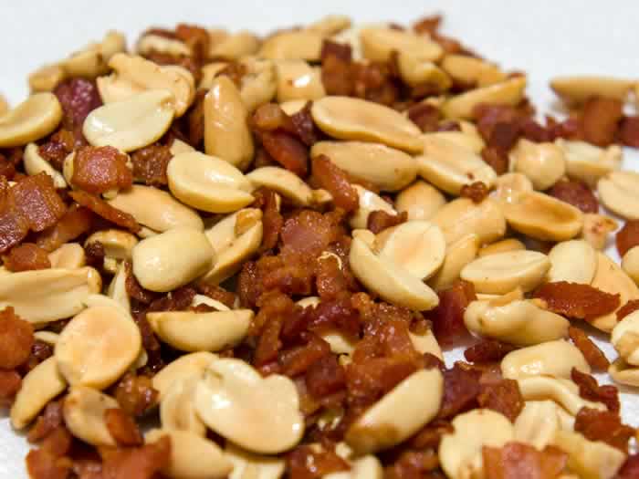 Spicy Caramelized Bacon & Peanuts